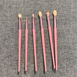 Morphe x Jeffrey Star 6 piece brush set